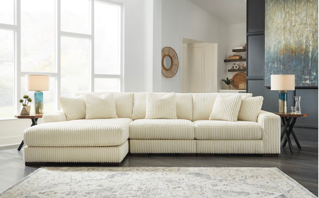Lindyn 3 Piece Sectional w/ Chaise image 1