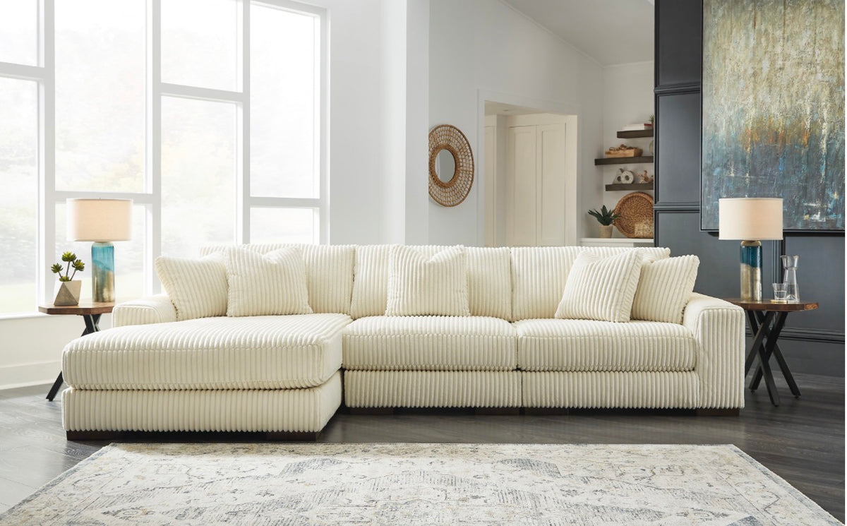 Lindyn 3 Piece Sectional w/ Chaise image 1
