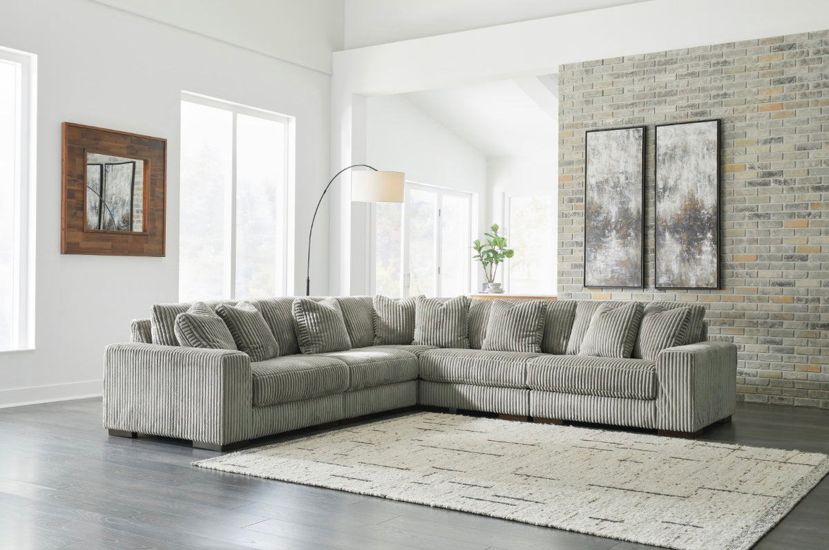 Lindyn 5 Piece Corner Sectional image 0