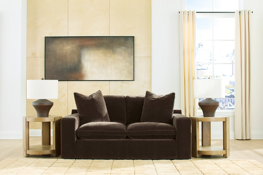 Maxton Heights Loveseat