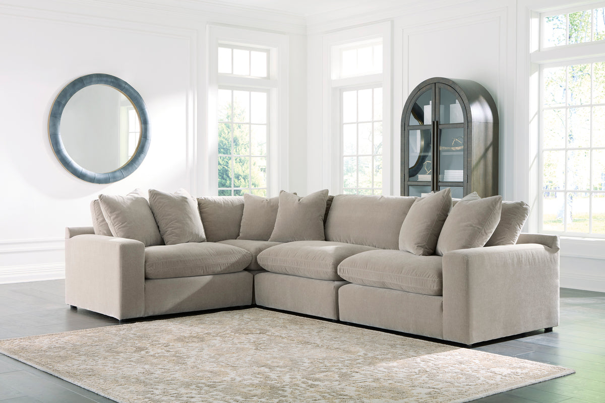 Maxton Heights 4 Piece