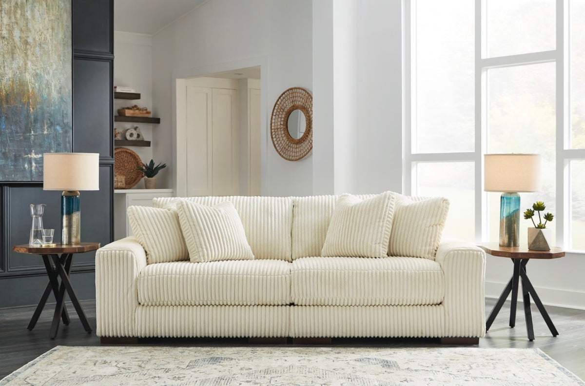 Lindyn 2 Piece Sofa image 2