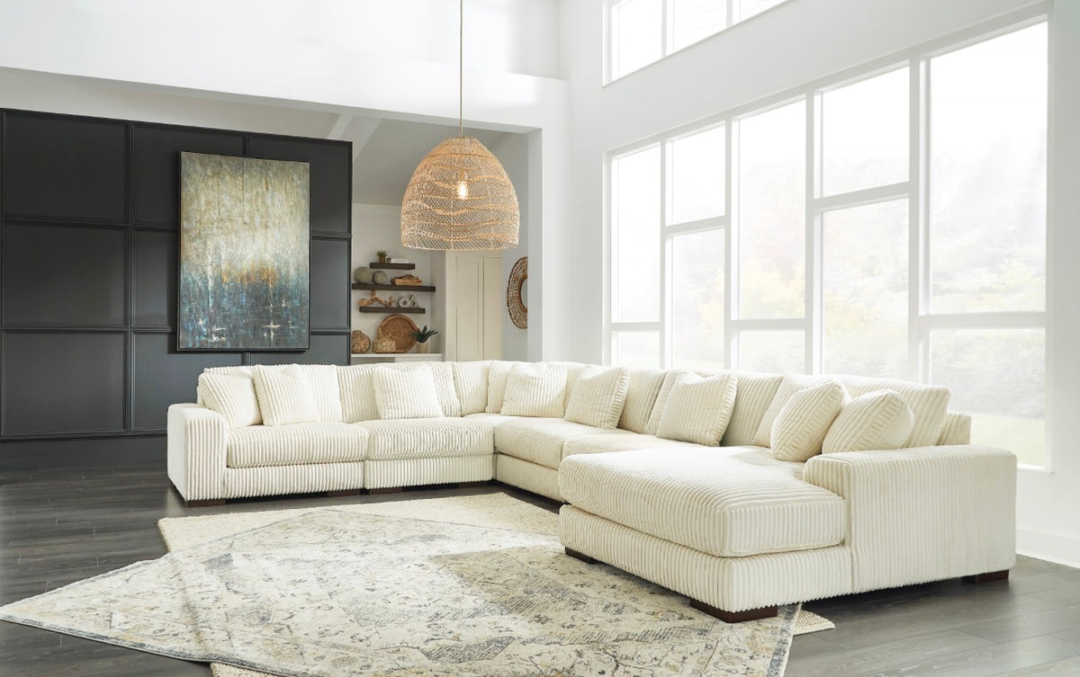 Lindyn 6 Piece Sectional w/ Chaise image 0